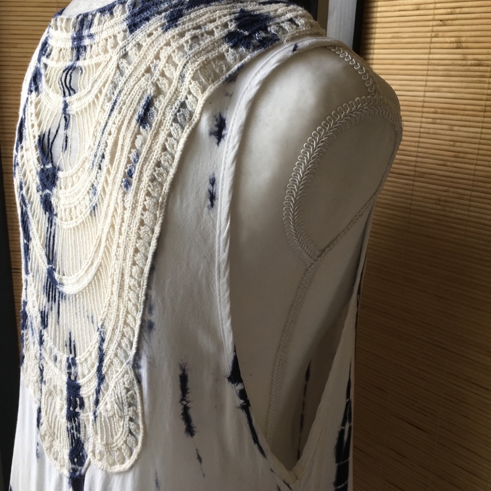 Tie-Dye Crochet Hi-Lo Tank - Picture 6 of 6